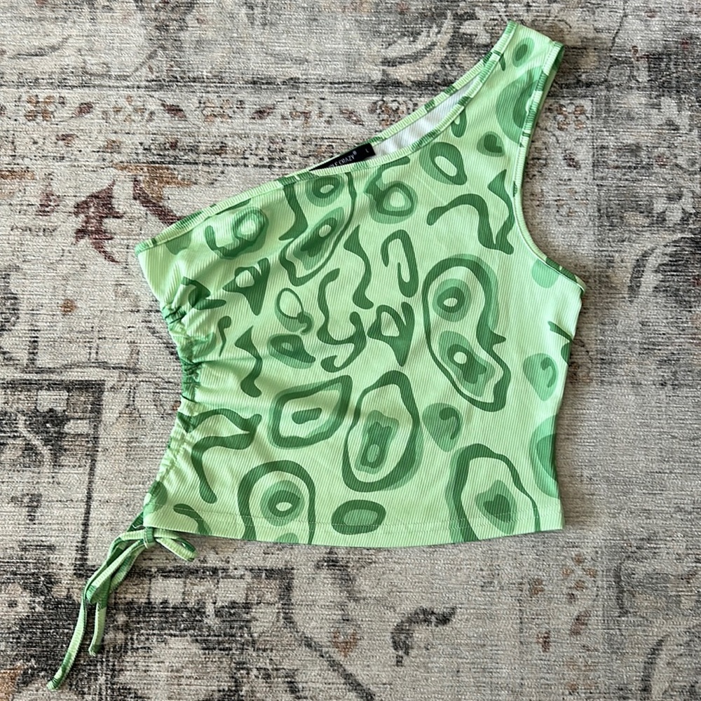 One shoulder abstract tank